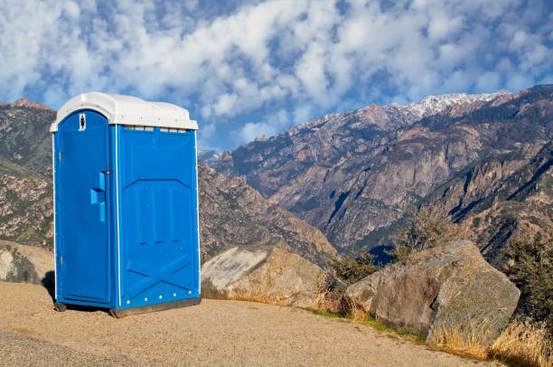 Porta potty delivery and setup in West Richland, WA