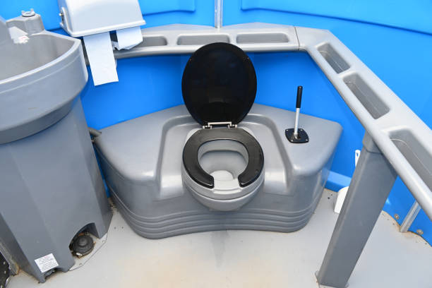 Best Porta potty delivery and setup  in West Richland, WA